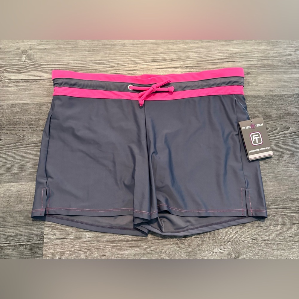Free Tech Women's Swim Shorts in Charcoal with Pink Trim. Size L (10/12). NWT